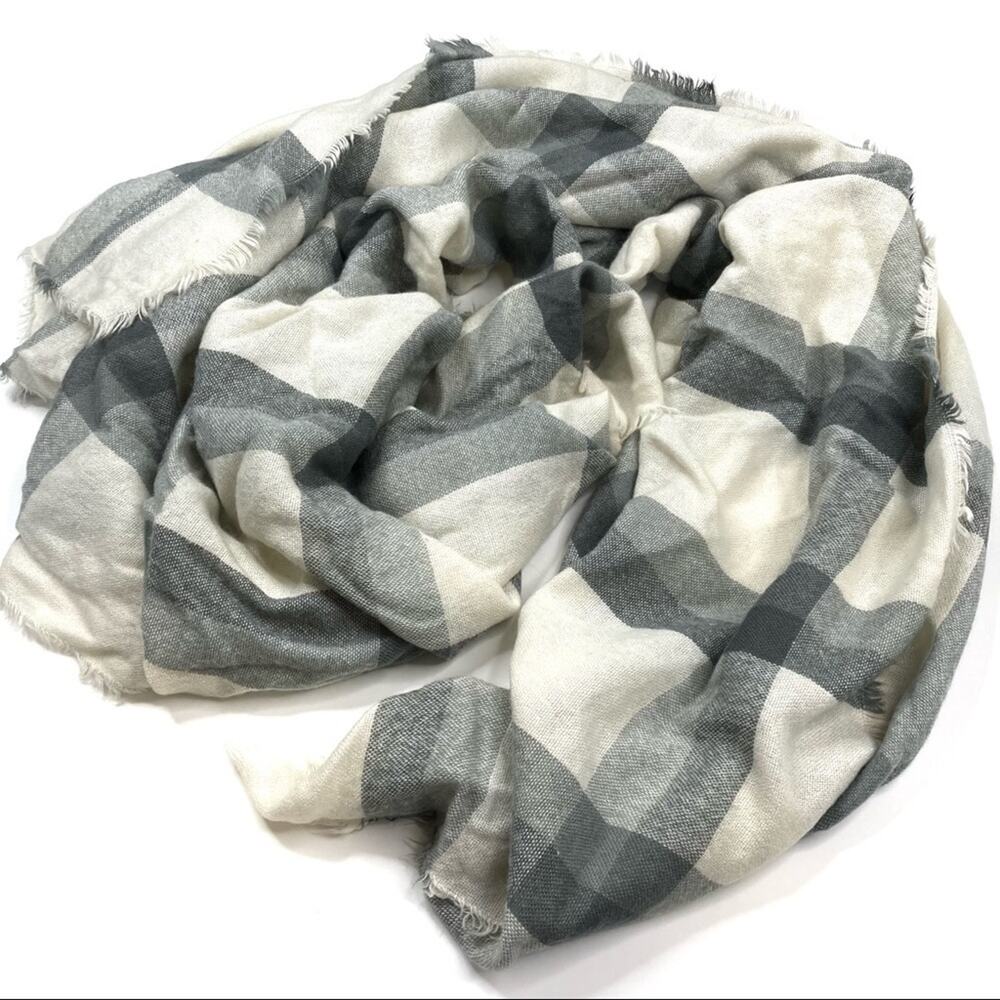 Ivory Gray Plaid 100% Acrylic Scarf Soft Lightweight